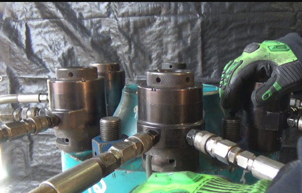 Hydraulic bolt tensioner Hire Camden