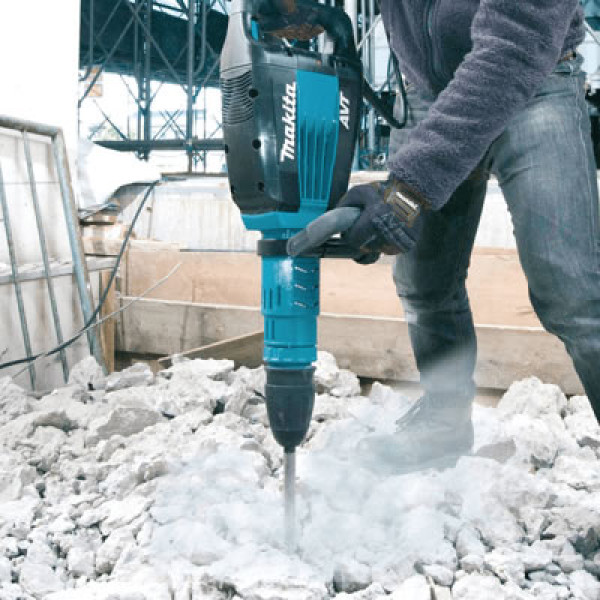 Hydraulic breaker hammer Hire Camden